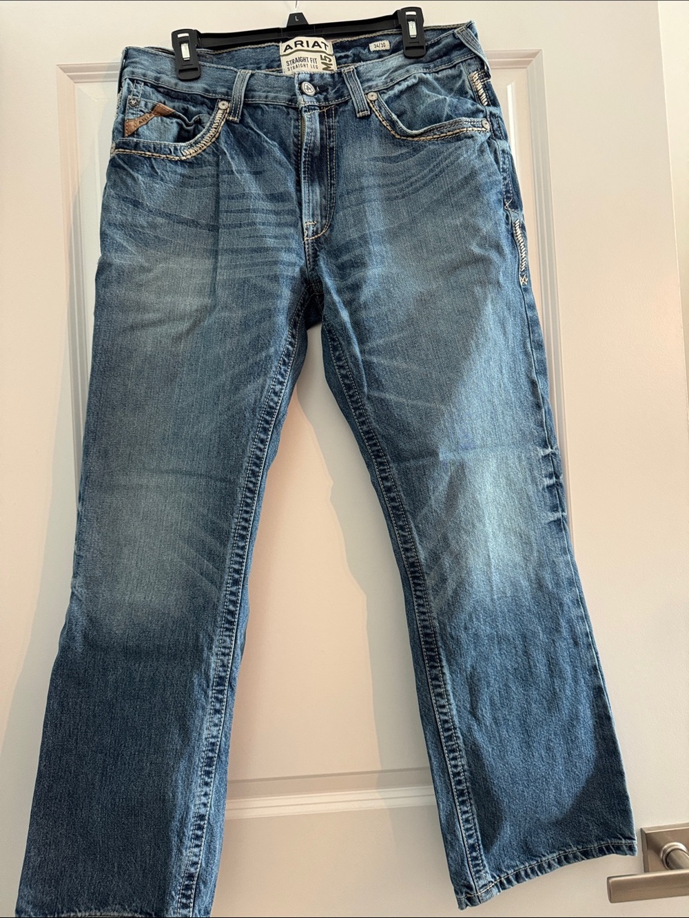 Ariat Men's Medium Blue Straight Cut Jeans